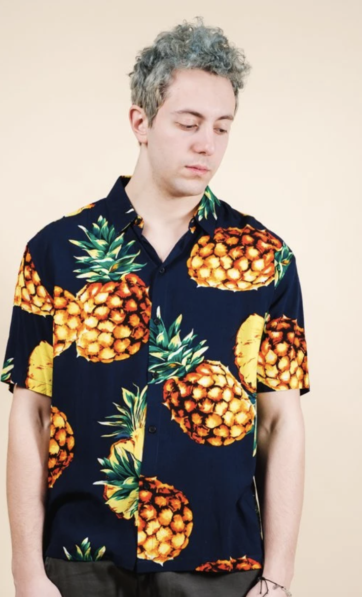 Wearing pineapple clothing is a subtle sign you're a swinger