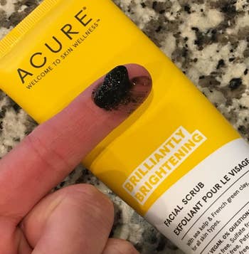 A reviewer showing the texture of the scrub