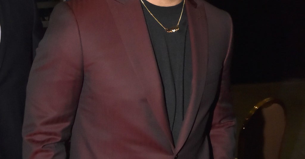 What Does Drake Smell Like? Just Light This Candle And Find Out