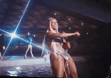 Doja Cat does the Say So dance in her music video