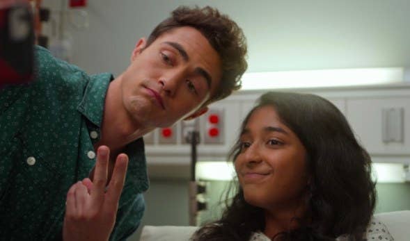 Darren Barnet as Paxton Hall-Yoshida and Maitreyi Ramakrishnan as
Devi Vishwakumar in Never Have I Ever