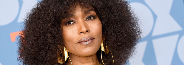 How Angela Bassett Looks So Young At 61: Diet, Fitness, Skincare