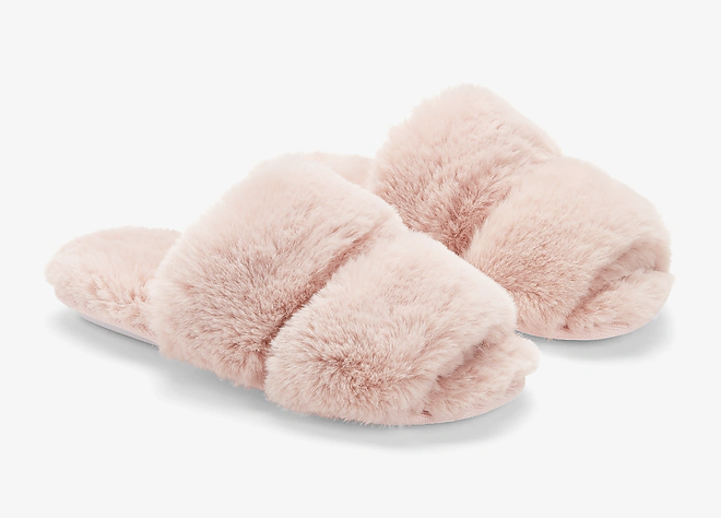 fuzzy slide-shaped slippers 