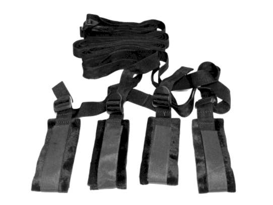Bed restraint set with straps