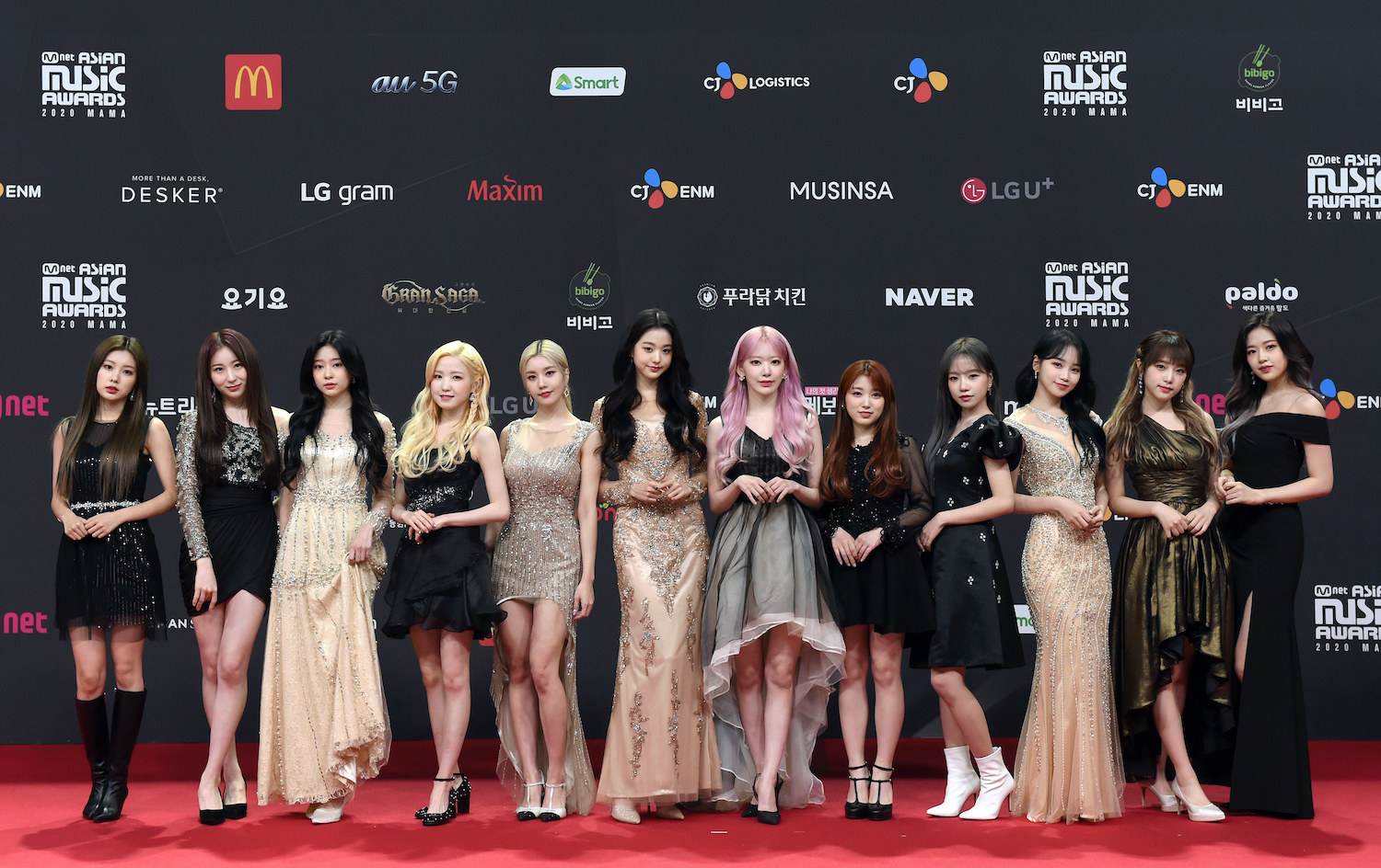 Iz One attends the 2020 Mnet Asian Music Awards