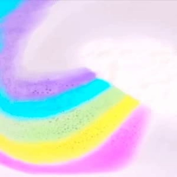 39 Popular Gifts With Over 1,000 Amazon Reviews