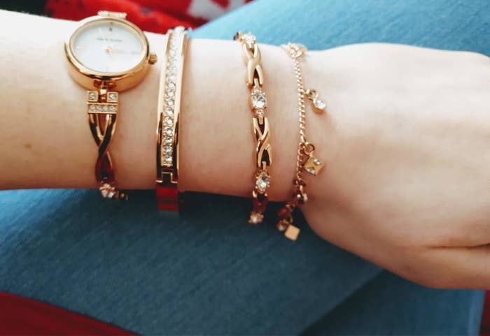 Review photo of the rose gold watch and bracelet set
