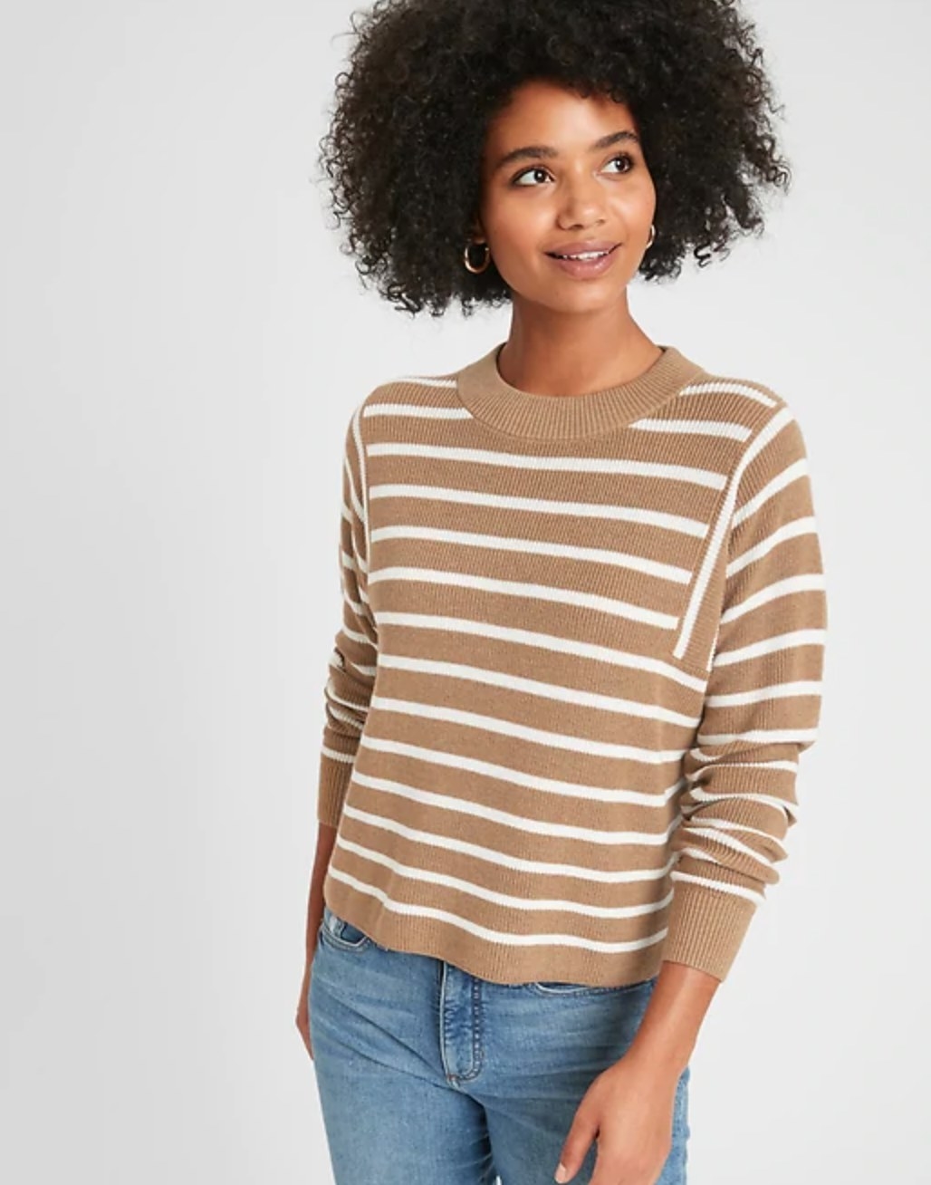 The striped crewneck sweater in camel
