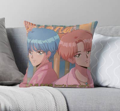 the pillow with the art 