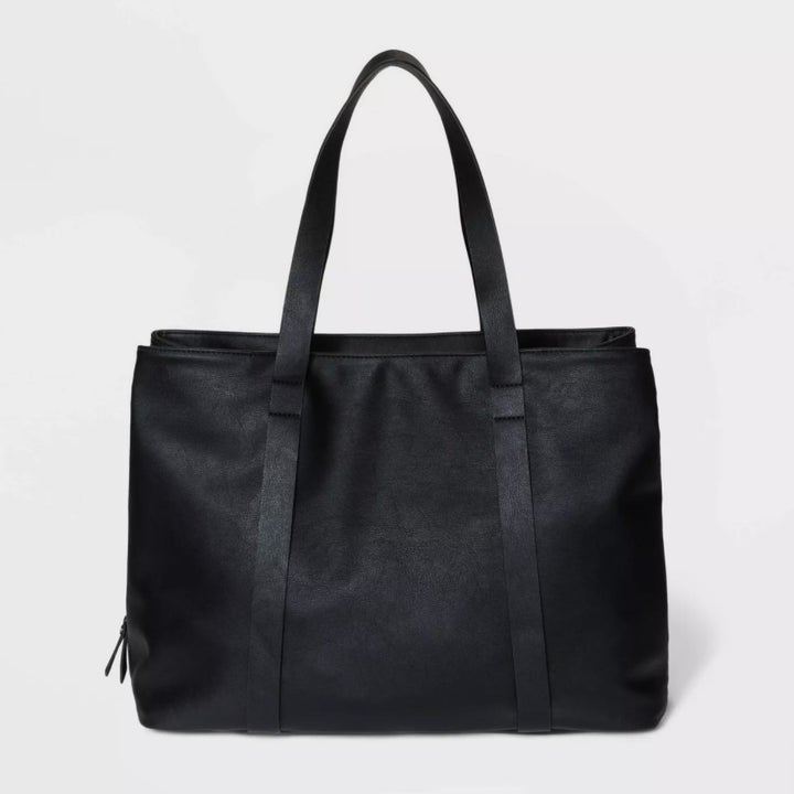 The tote in the color black