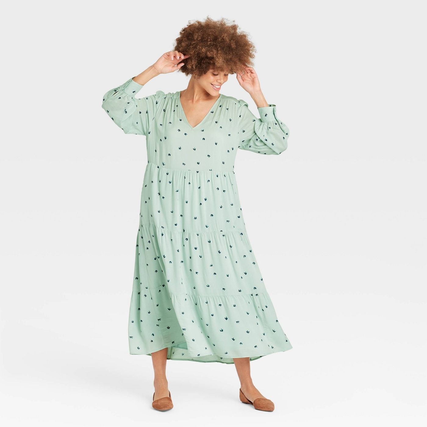 A model wearing the dress