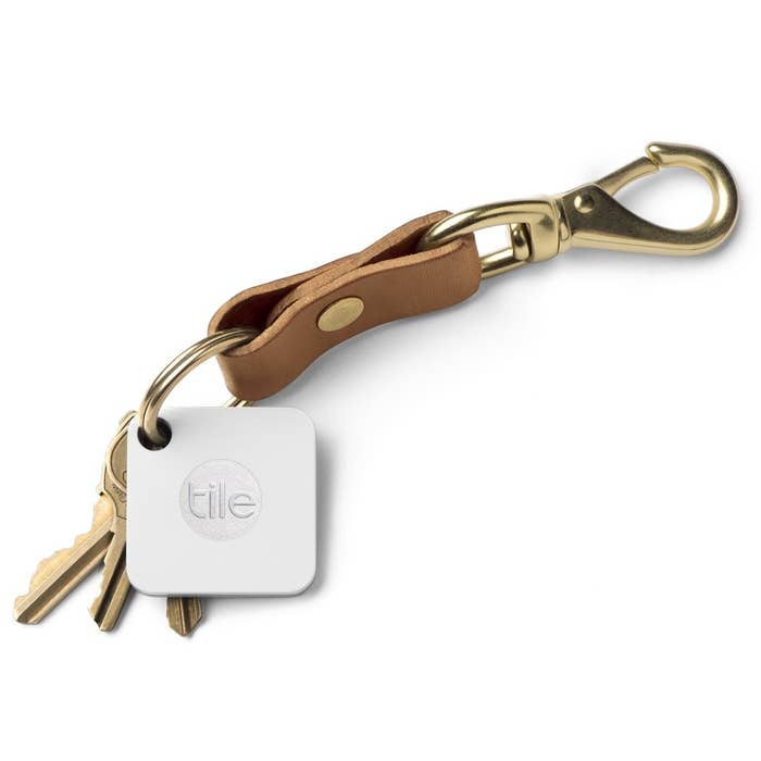 The tracking tile attached to a keyring.
