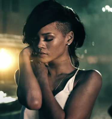 Rihanna, Skrillex, Kelly Clarkson side-shave: An elegy.