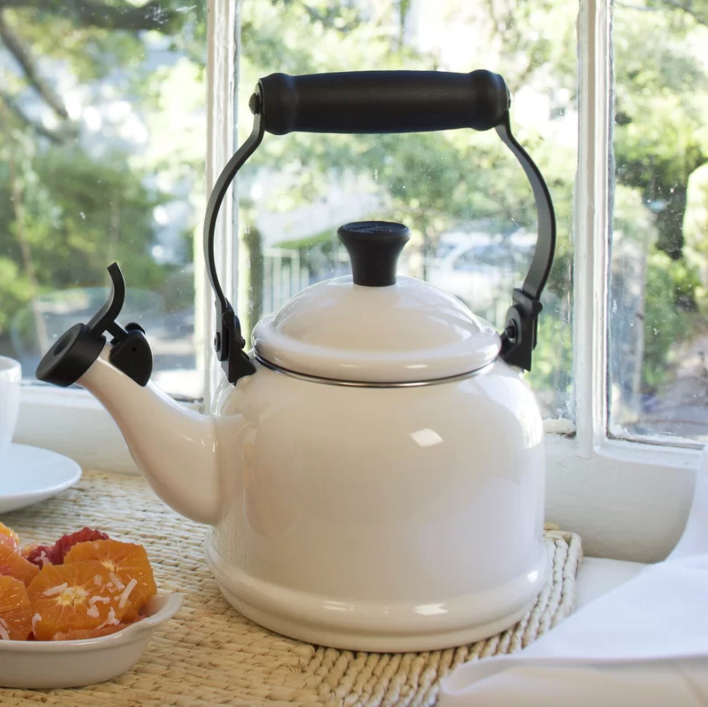 The Le Creuset teapot in white