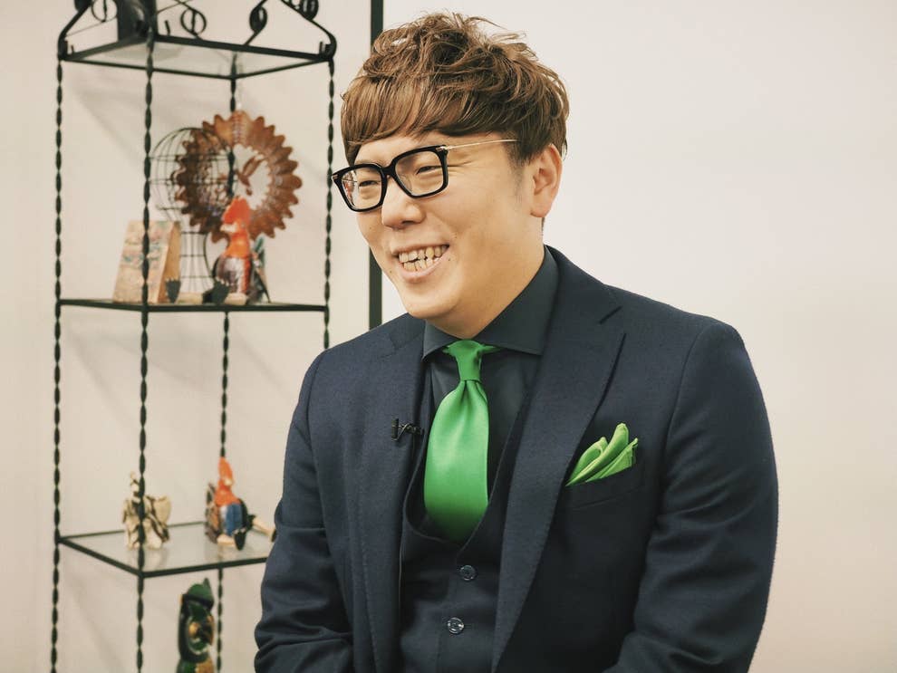 社員食堂で0円の定食を食べ続けた日々 トップyoutuberの意外すぎる下積み時代 社員食堂で0円の定食を食べ続けた日々 トップyoutuberの意外すぎる下積み時代