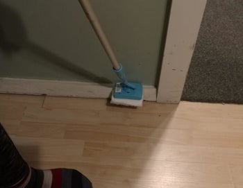 Amazon reviewer of Baseboard Buddy extended to reach baseboard