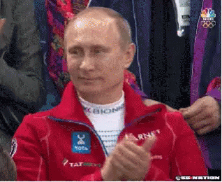 Putin clapping