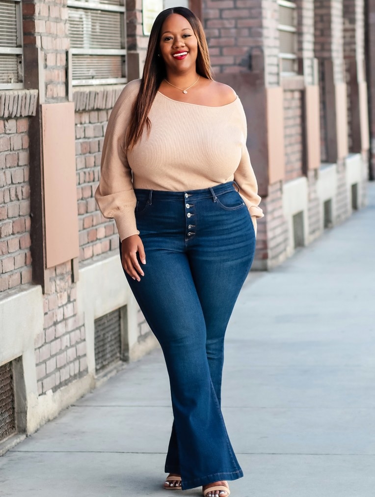 The stretchy flare jeans