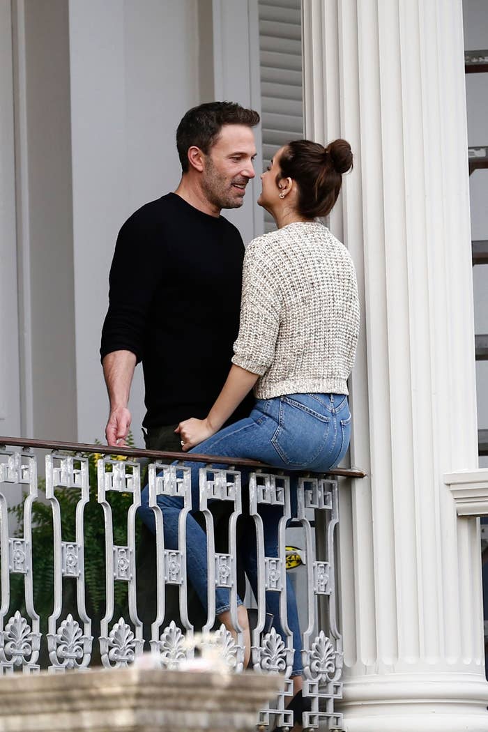 Ben Affleck and Ana de Armas kiss during a break in filming on the set of their new psychological erotic thriller on November 19, 2020 in New Orleans, Louisiana