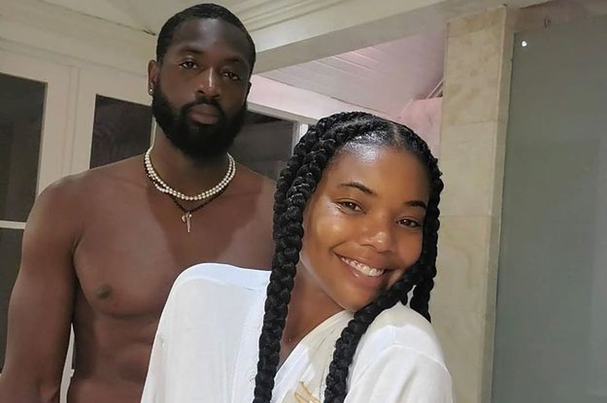 Dwyane Wade Posted A Nude Pic On His Instagram, And His Kids Trolled Him  Hard