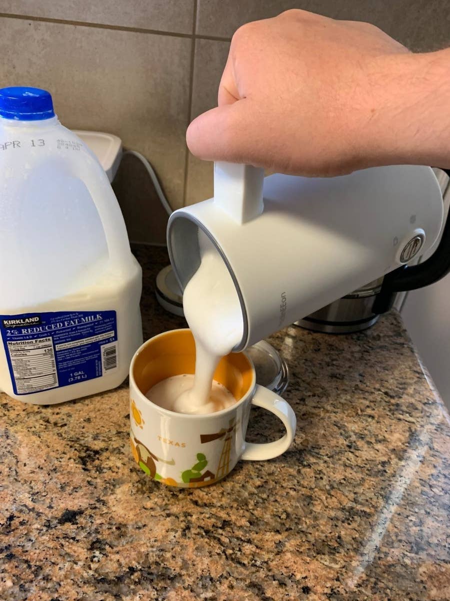Set Steam Wand To Stun: Automated Milk Frother