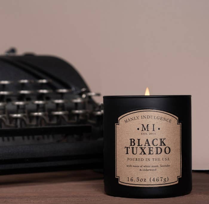 The black tuxedo scented candle 
