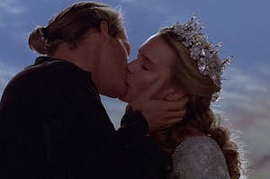 Princess Buttercup and Westey from the princess bride kissing 