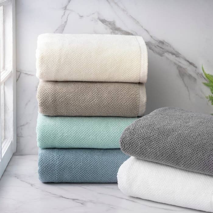 The Welhome 2-Piece Franklin Bathsheet Set