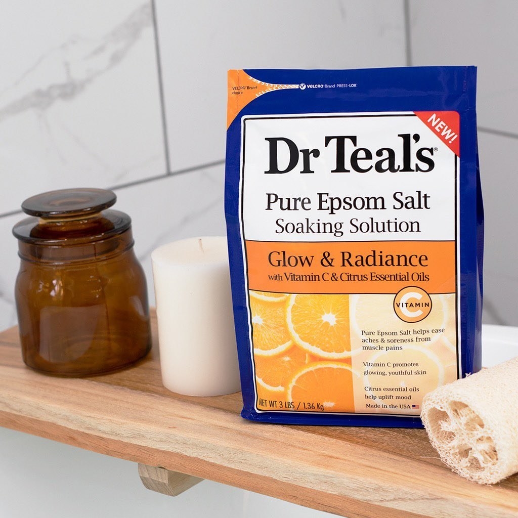 a blue bag of dr teal&#x27;s glow and radiance epsom salt