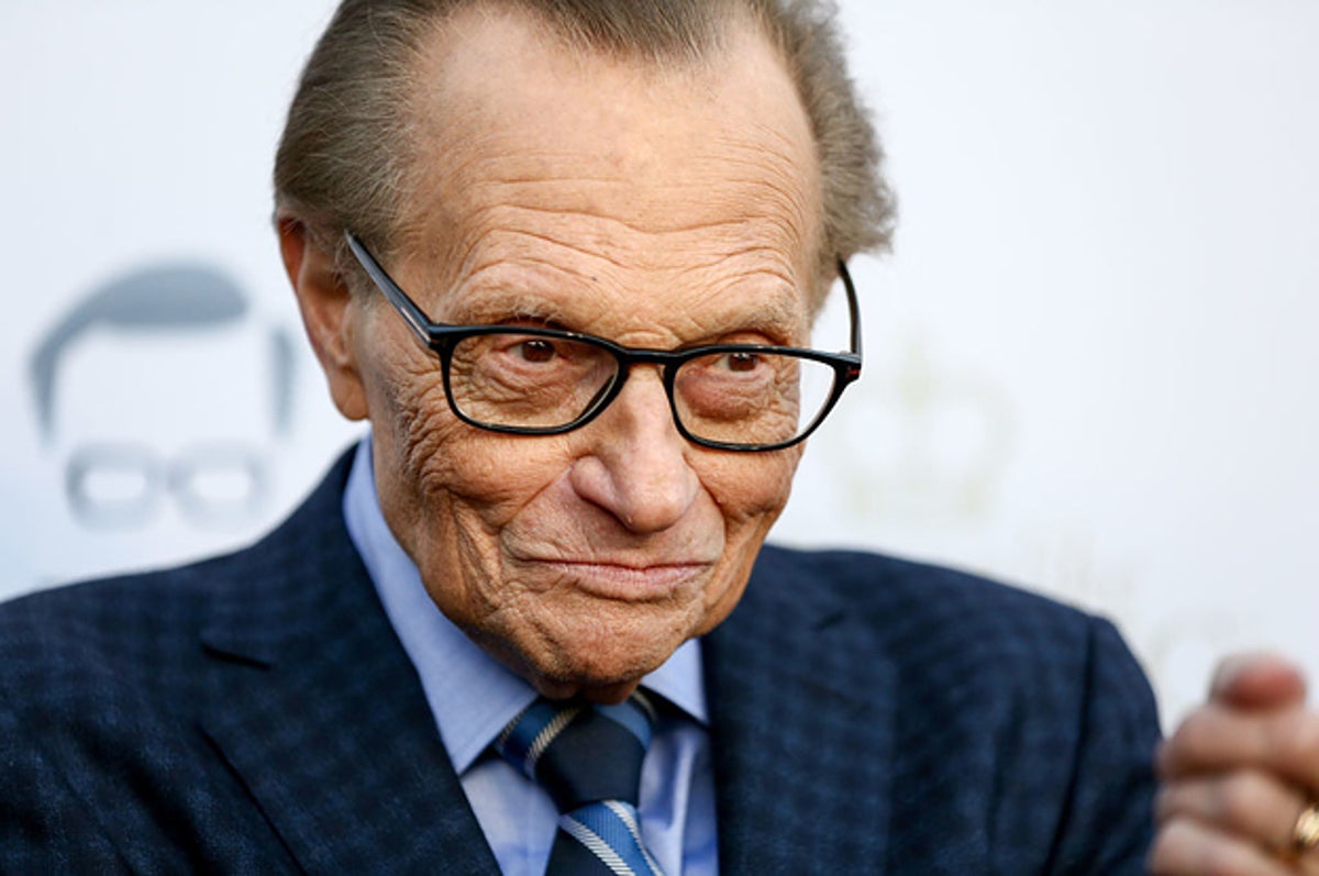 Larry King cut wife Shawn Southwick King from his will after he filed for  divorce - NZ Herald