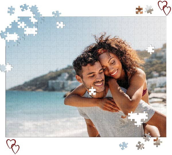 Customized photo puzzle with pieces missing on the sides