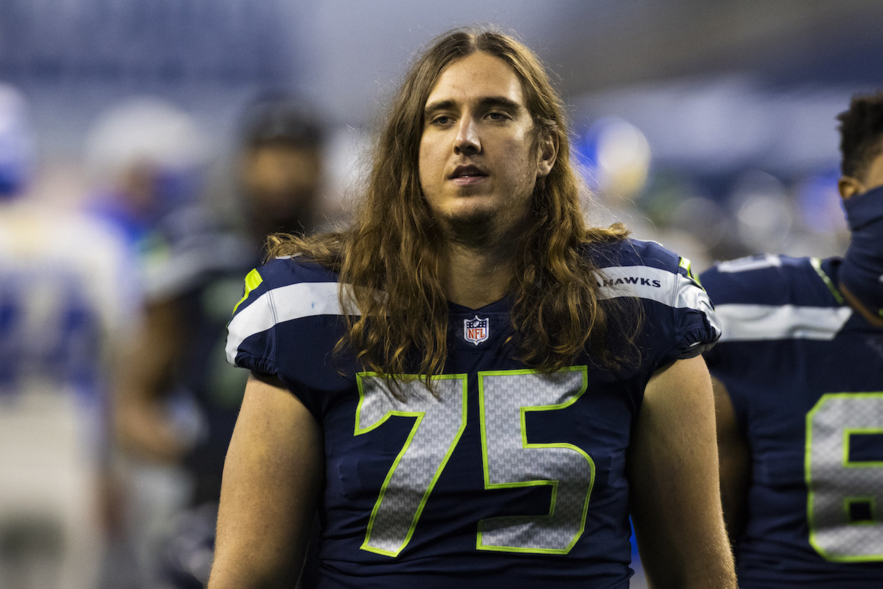 Chad Wheeler no longer with Seahawks after assaulting girlfriend