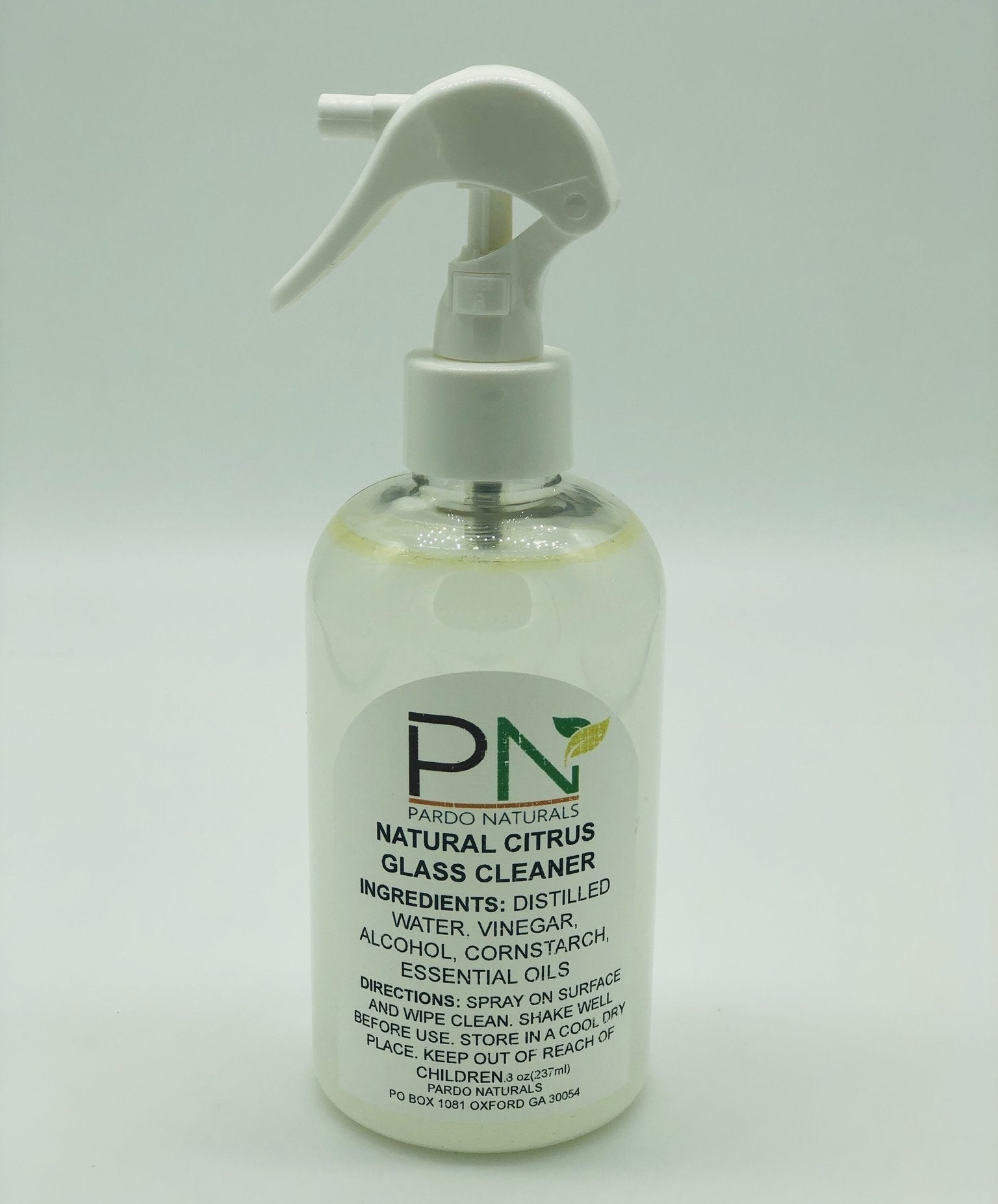A spray bottle of Pardo Naturals Natural Citrus Glass Cleaner 