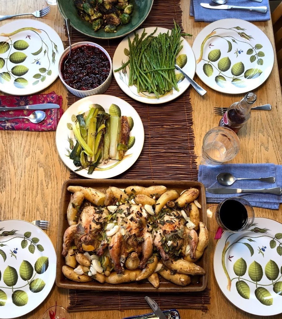 Table setting for a meal