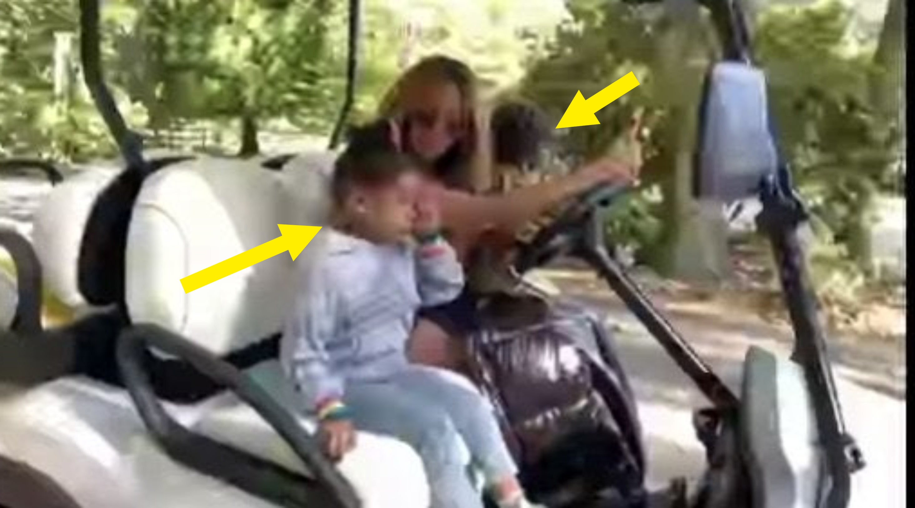 Beyoncé and the twins in a golf cart