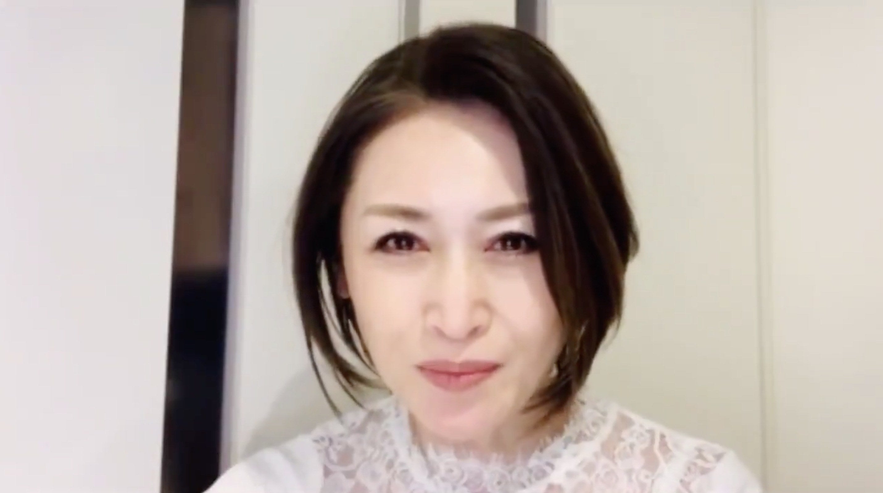 高校1年生を過ぎると公費で接種することができません 厚労副大臣がhpvワクチン対象の女の子にsnsで呼びかけ 高校1年生を過ぎると公費で接種することができません 厚労副大臣がhpvワクチン対象の女の子にsnsで呼びかけ