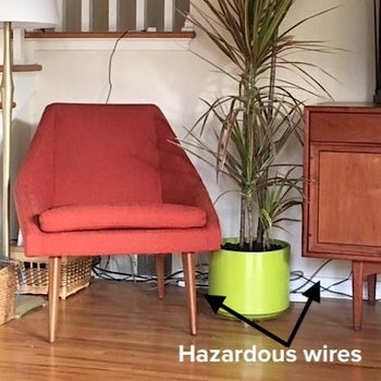 Reviewer image of wires on show in their living room 