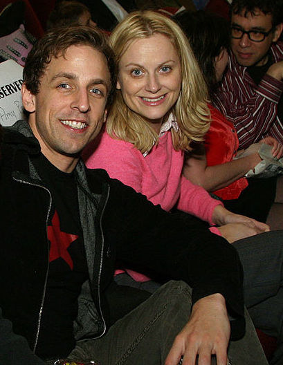 Seth Meyers and Amy Poehler at a movie premiere in 2004