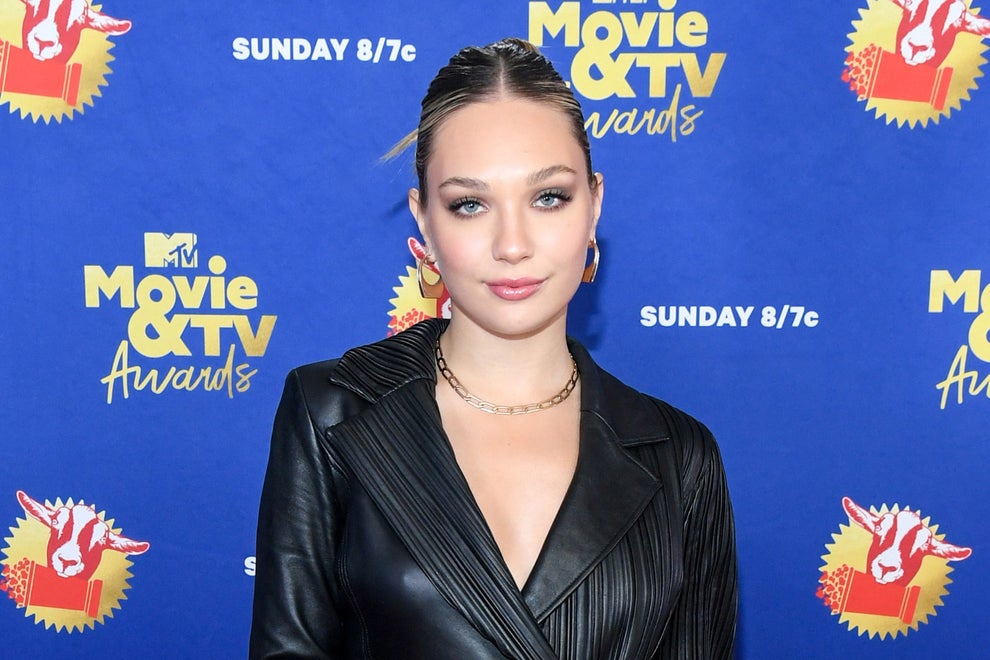 Sia Defends Casting Maddie Ziegler As Autistic Character: “It’s