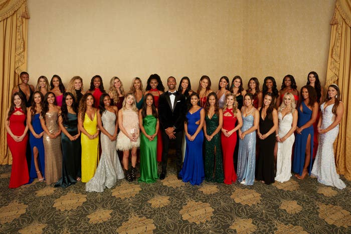 all 32 girls in the first episode of The Bachelor