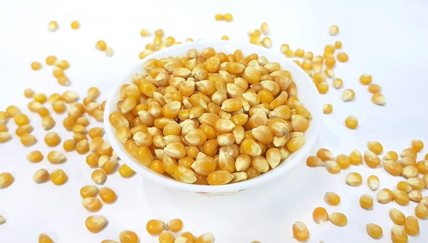 Popcorn kernels in a bowl 