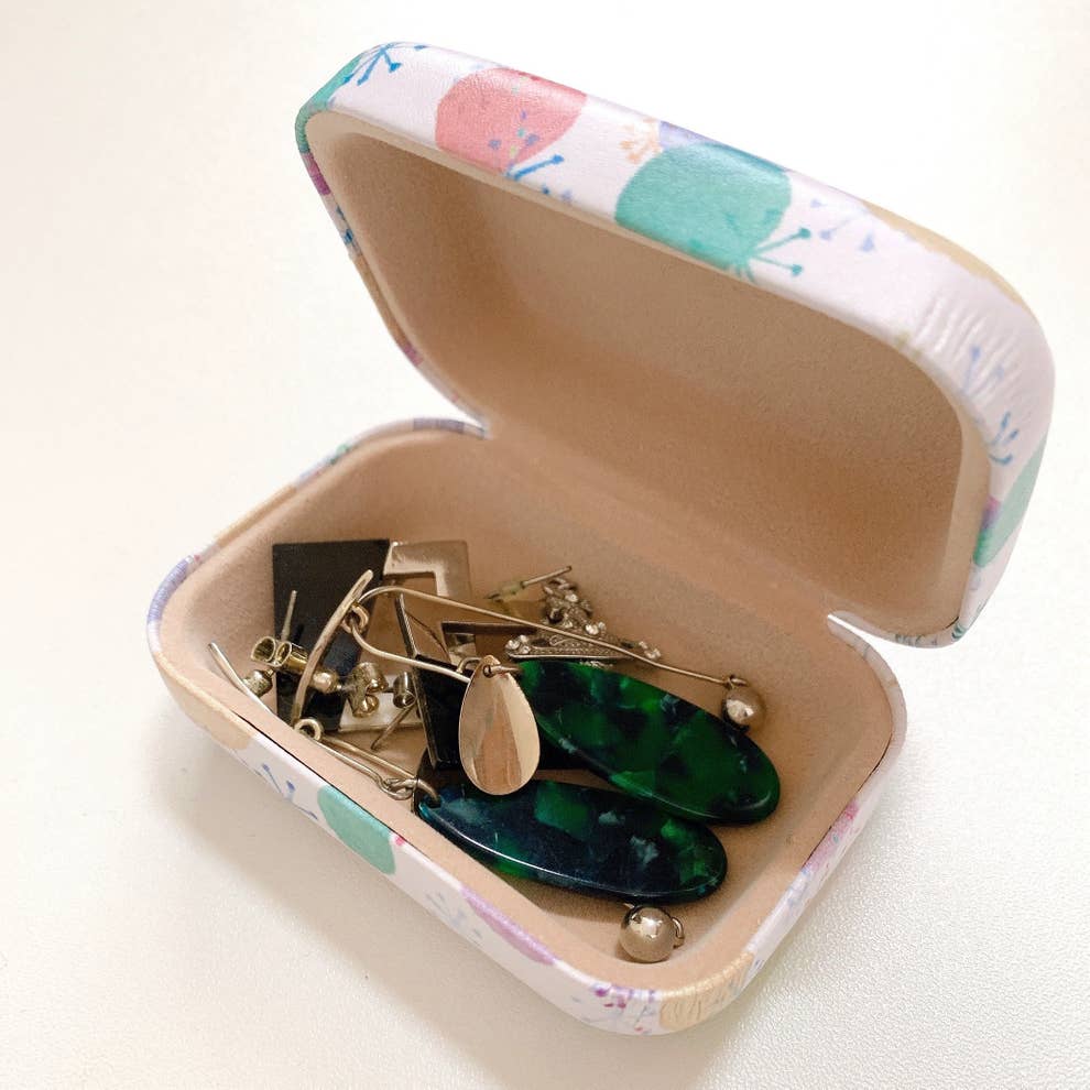 セリア恐るべし こんなにかわいい 収納ケース が110円で買えちゃうなんて セリア恐るべし こんなにかわいい 収納ケース が110円で買えちゃうなんて