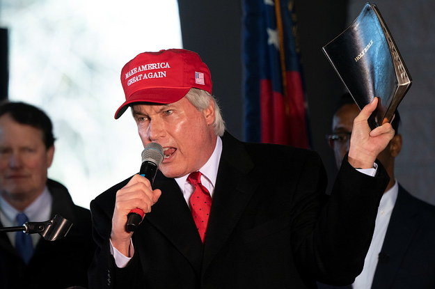 Trump-Supporting Lawyer Lin Wood Has Been Permanently Banned From Twitter