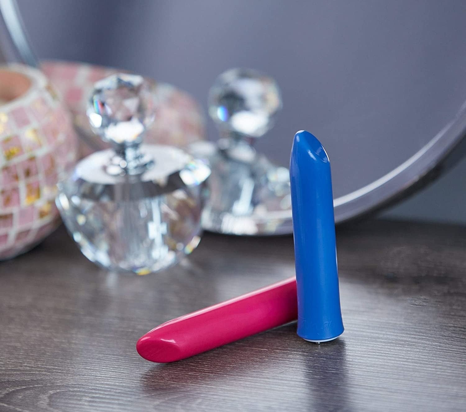 The angled-flat-tip bullets in blue and pink