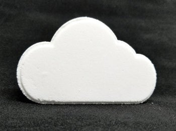 the white cloud shaped bath bomb