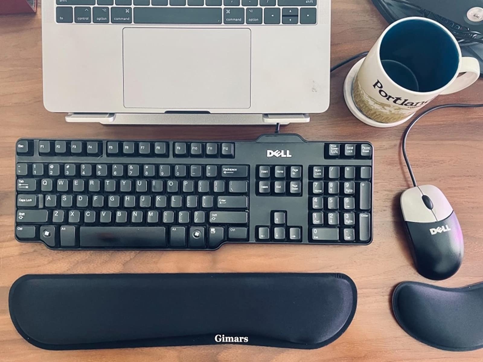 reviewer&#x27;s keyboard wrist rest pad and mouse wrist cushion