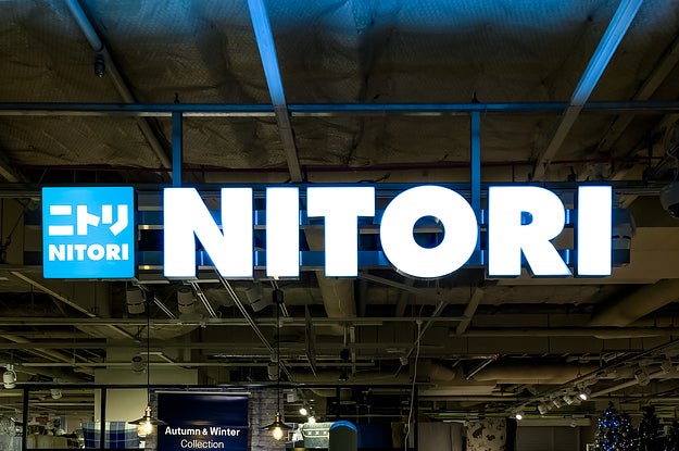 1017円で部屋がオシャレに ニトリの 特大ステッカー で雰囲気がめっちゃ変わった