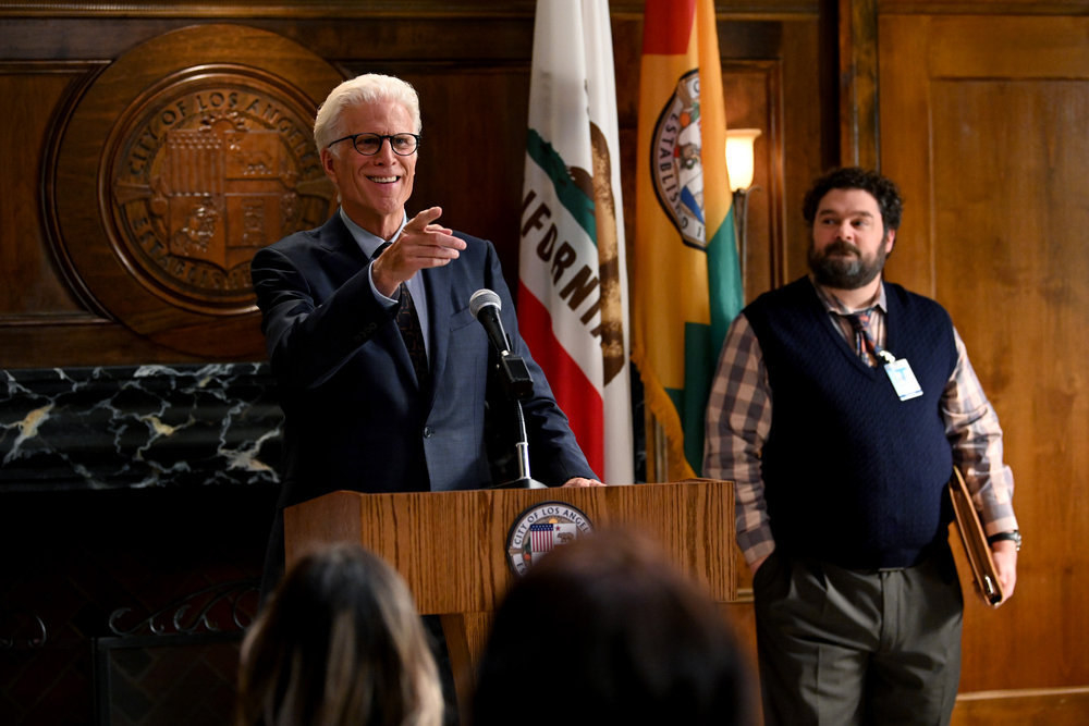 Ted Danson and Bobby Moynihan as Neil and Jayden in Mr. Mayor