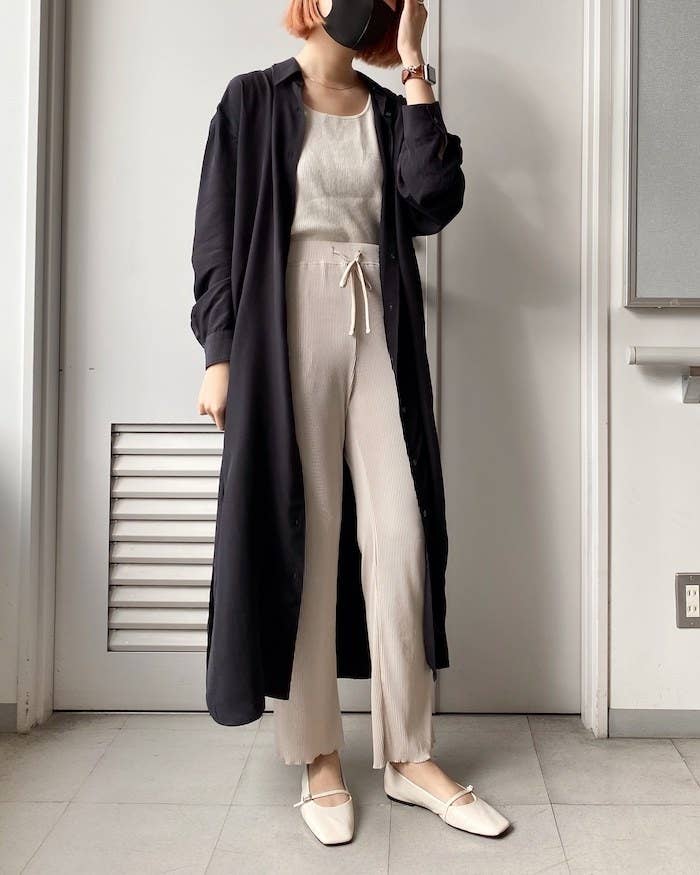 これは買って損なし ユニクロの 高見えワンピース 着回し力がすごいんです
