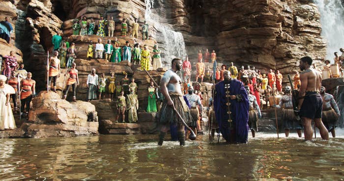 M'Baku and T'Challa face off for a fight at the waterfalls in the movie Black Panther